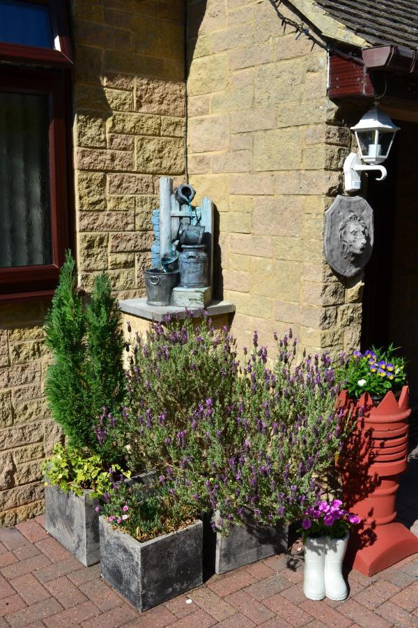 Castle Green Bed And Breakfast Ashbourne  Kültér fotó