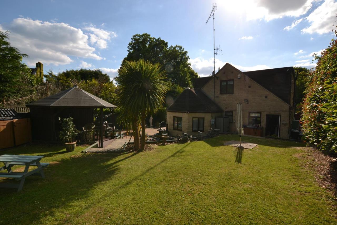 Castle Green Bed And Breakfast Ashbourne  Kültér fotó